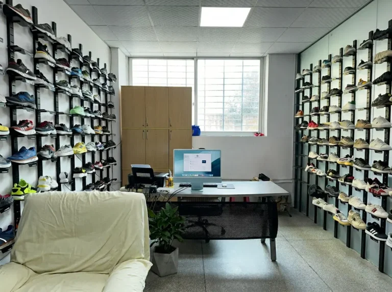 Sample Center